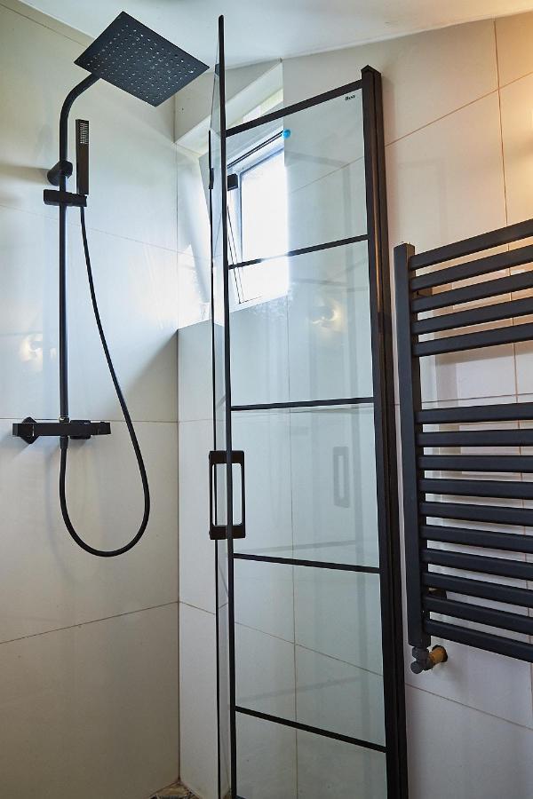 Sadova Park Villa Ślesin Екстериор снимка