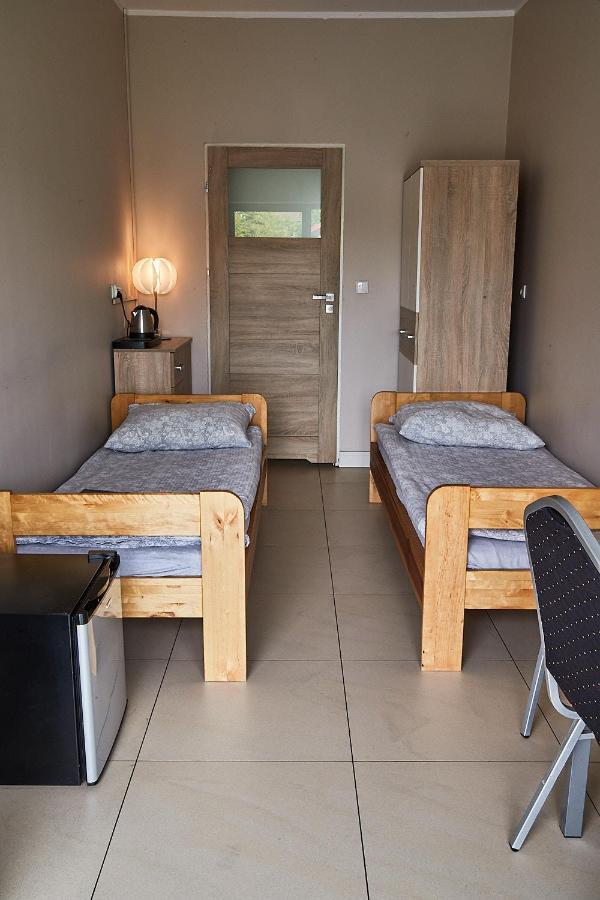 Sadova Park Villa Ślesin Екстериор снимка