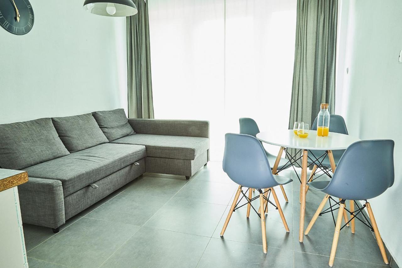 Sadova Park Villa Ślesin Екстериор снимка